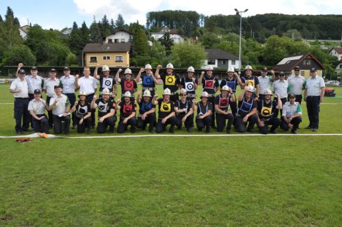 Abschnittsgruppe und Bürgermeistergruppe mit Bewerter